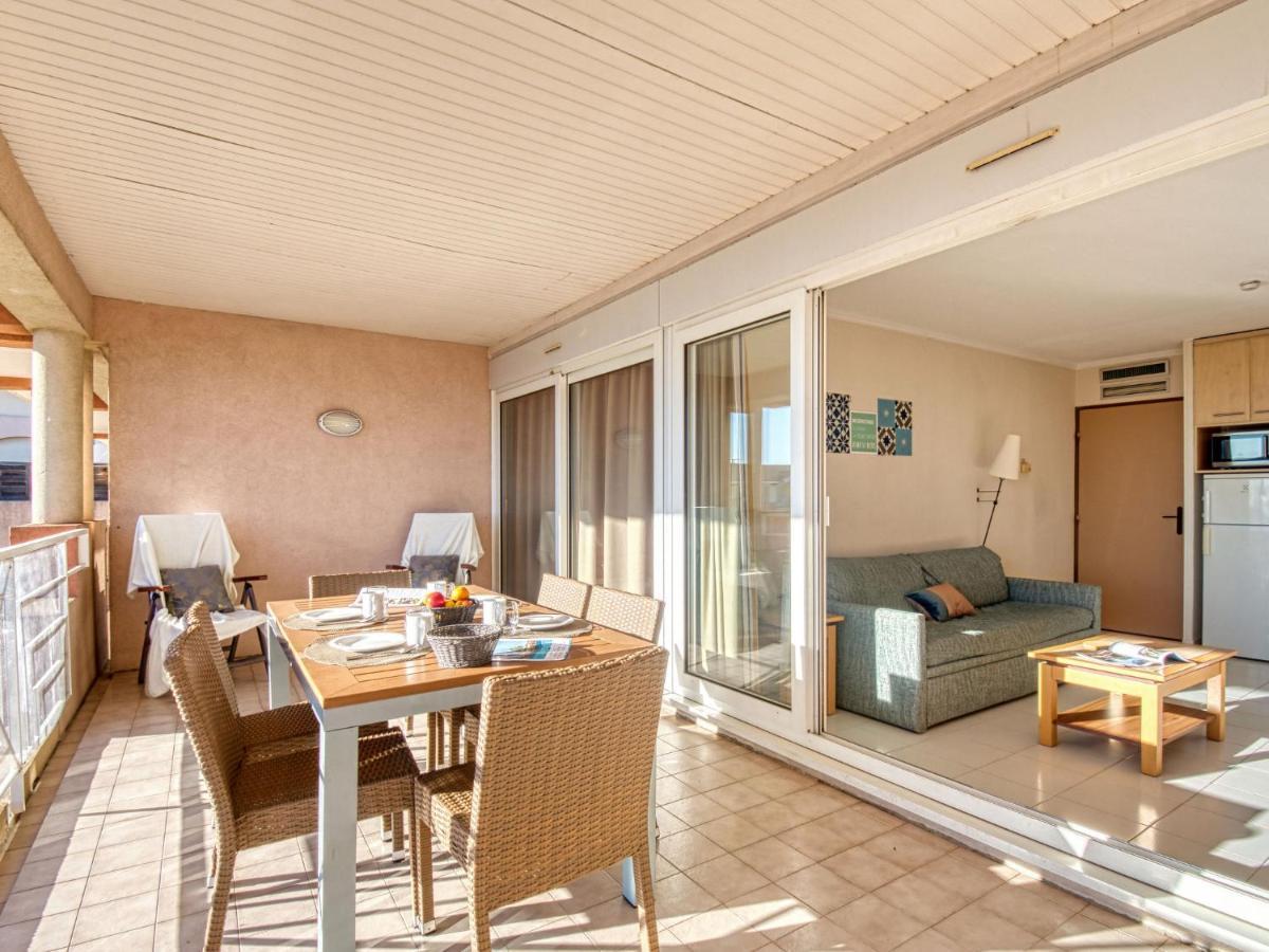 Cap Hermes-6 By Interhome *